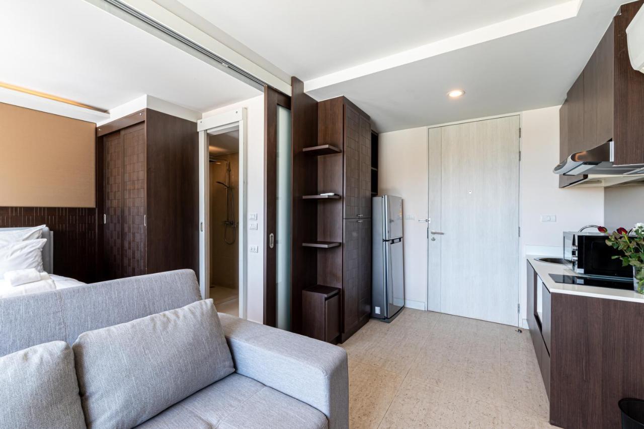 Aristo 1 Phuket By Resava Aparthotel ภายนอก รูปภาพ
