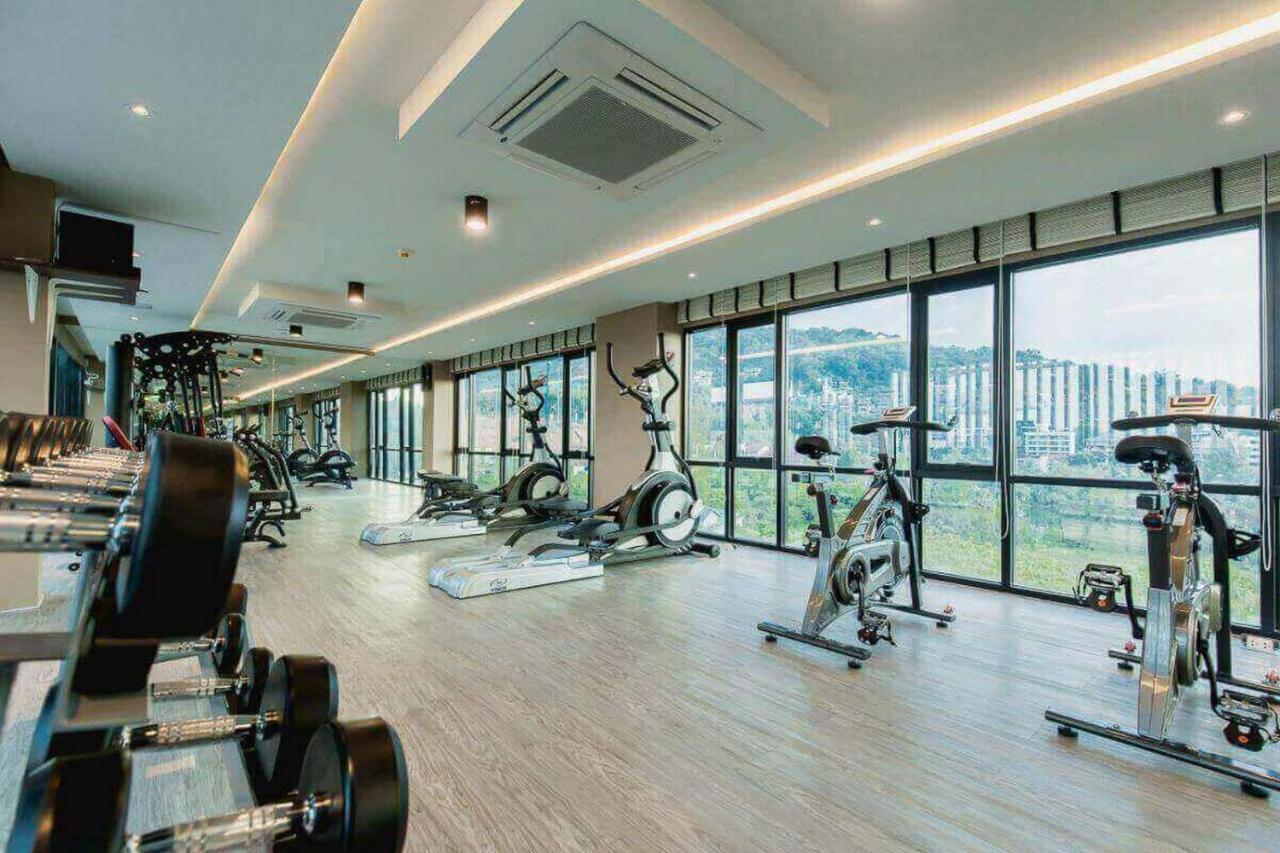 Aristo 1 Phuket By Resava Aparthotel ภายนอก รูปภาพ